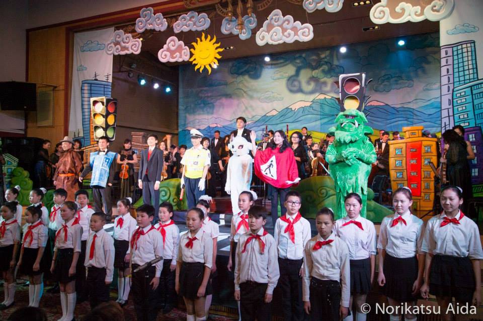 “Хувдай ишигний баяр” сургамжит симфони үлгэр тавигдана